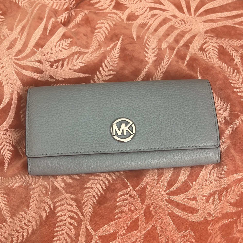 Michael Kors blue pebble wallet